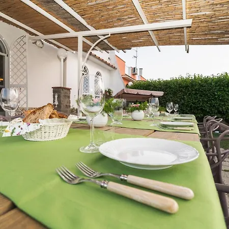 לינה וארוחת בוקר Shanti - Restaurant Di Aversano Salvatore