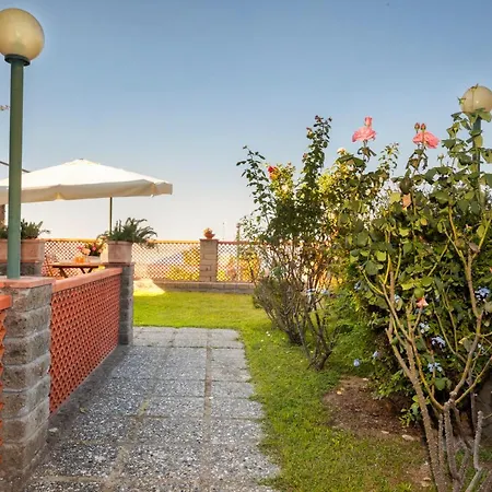 Shanti - Restaurant Di Aversano Salvatore 4* Península Sorrentina