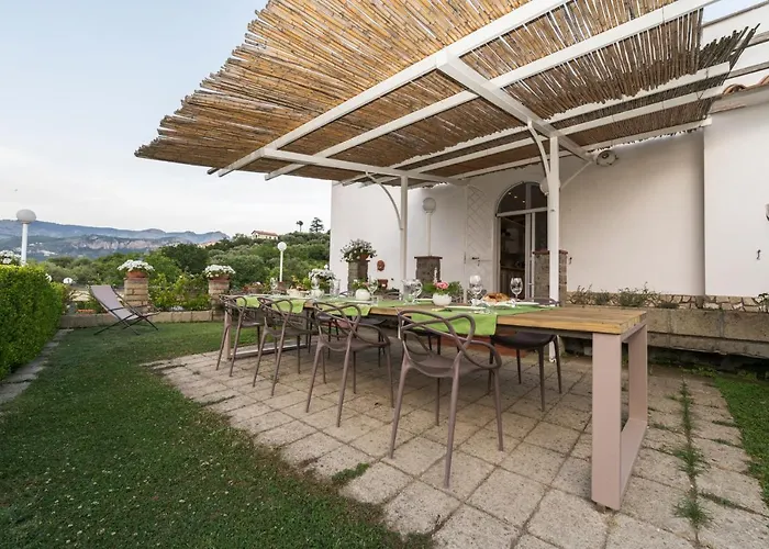 Shanti - Restaurant Di Aversano Salvatore Sorrente