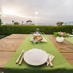 Nocleg ze śniadaniem Shanti - Restaurant Di Aversano Salvatore Półwysep Sorrentyński